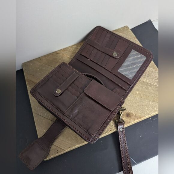 Mancini Vintage brown leather wrist bag purse - Picture 8 of 11